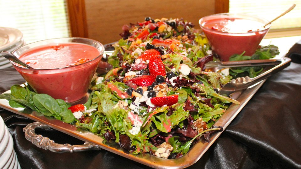 Spring Mix with Berries, Almond Clusters, Feta Cheese & Berry Vinaigrette